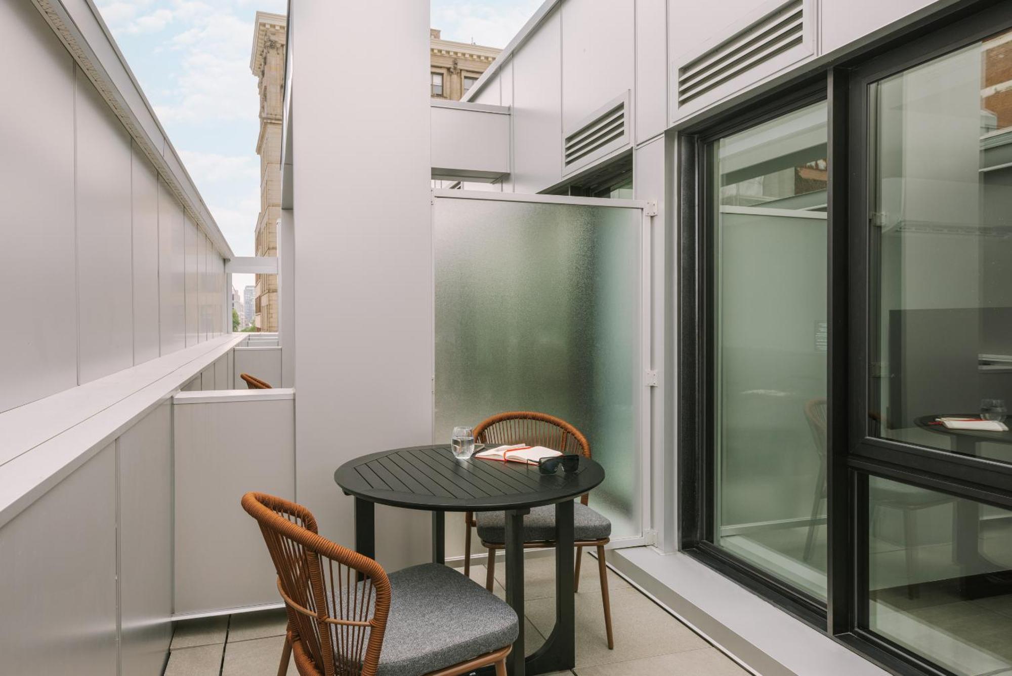 Sonder Lambert Aparthotel Μόντρεαλ Εξωτερικό φωτογραφία